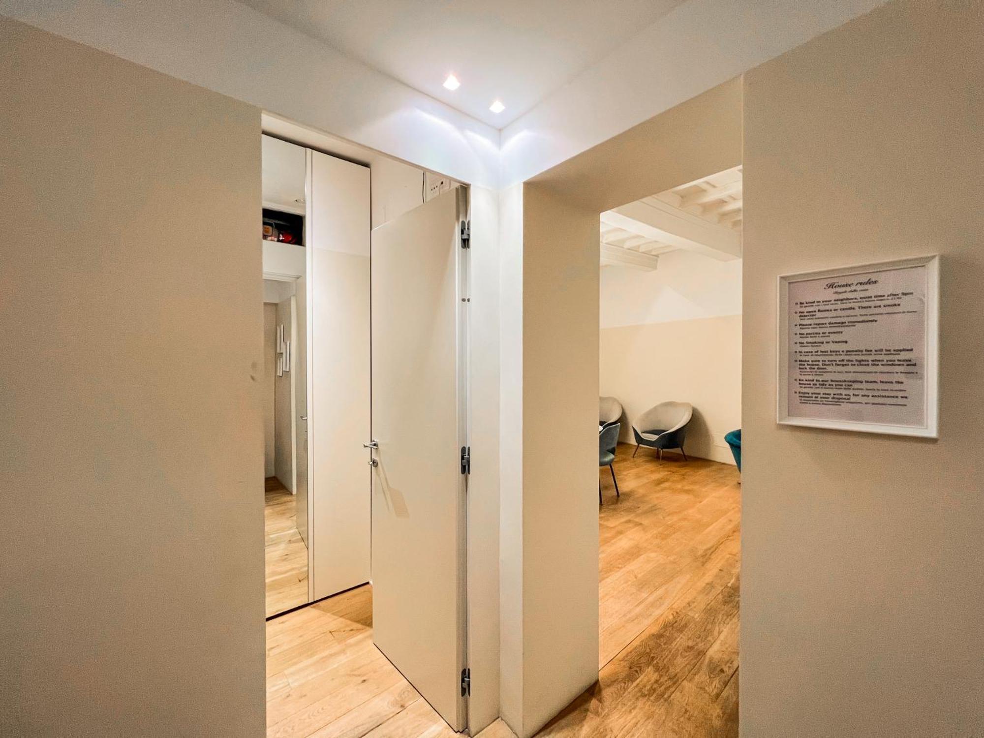 Luxury House & Secret Garden - Strategic Location, 100M To Metro B Apartment Рим Екстериор снимка